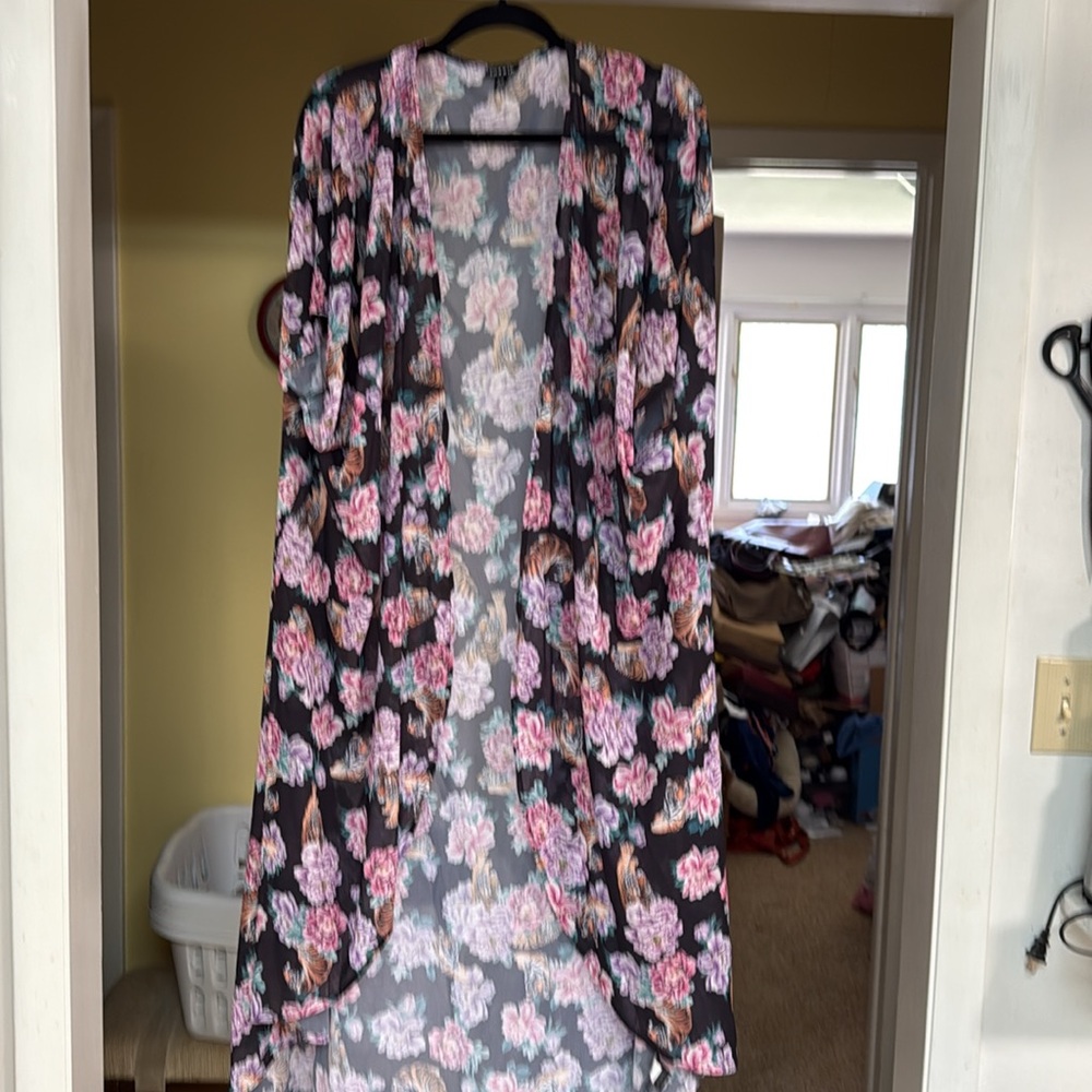 Torrid Multicolor Floral and Tiger Print Duster